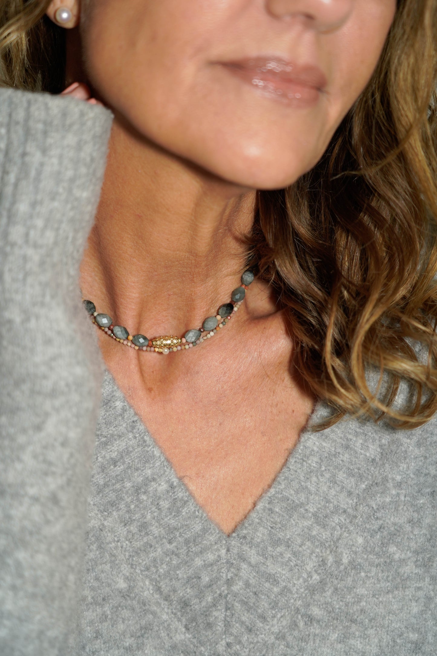 Grey Glow Chain